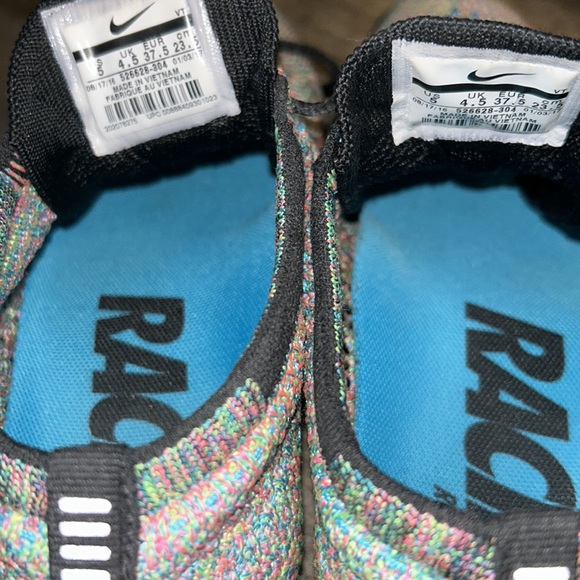 Nike FlyKnit Racer - Picture 5 of 7